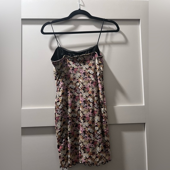 Forever 21 Multi Color Floral mini dress size small - Picture 2 of 3